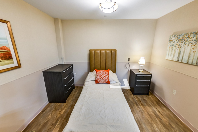 Image of Oakland Rehab & Healthcare Center (9)