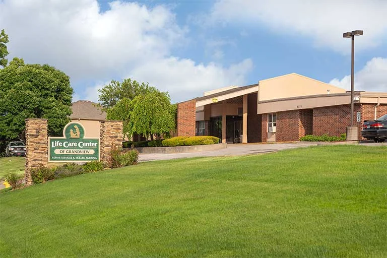 Image of Life Care Center Of Grandview (1)