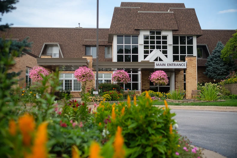 Image of Friendship Manor (1)