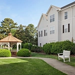 Image of Brighton Gardens of Raleigh (10)