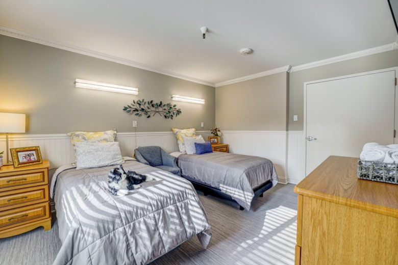Image of Silver Oaks Memory Care (8)