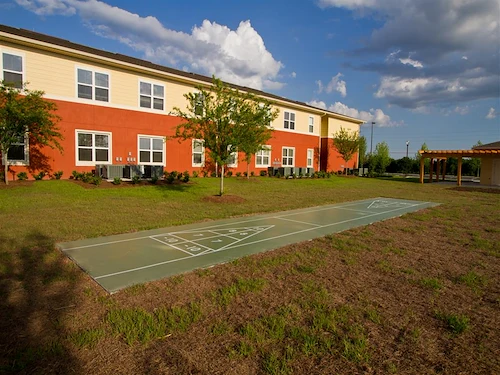 Image of Chatham Pointe (7)