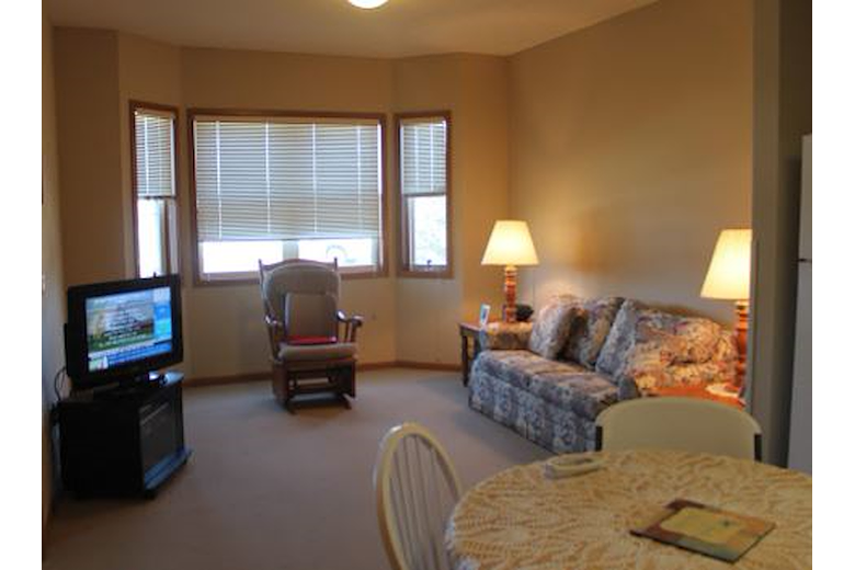 Image of Willow Creek Place Apartments (4)