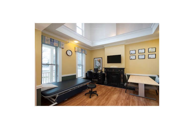 Image of Amberwood Manor (6)