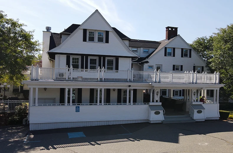 Image of AdviniaCare Northbridge Assisted Living (1)