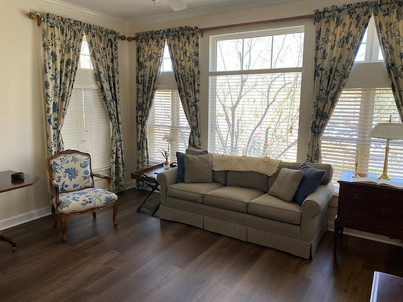 Image of Vernon Woods Retirement Community (5)