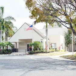 Image of Palm Garden Of West Palm Beach (2)