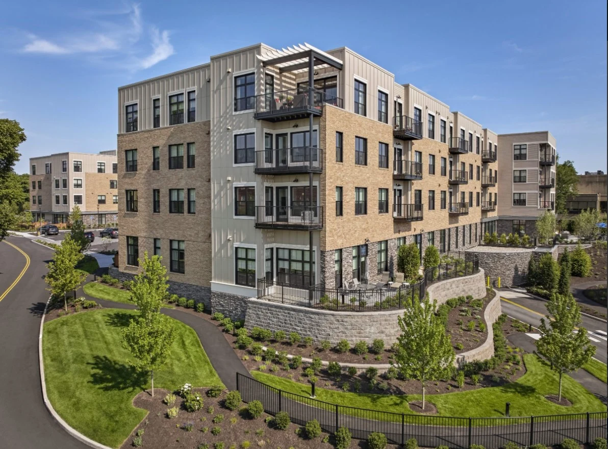 Image of Waterstone on High Ridge (2)