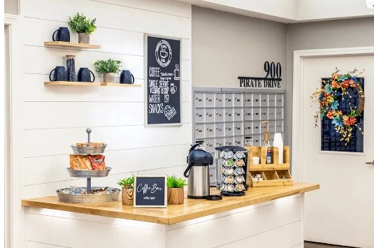 Image of The Courtyard at Newark (10)