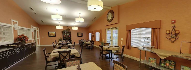 Image of Courtney Manor (2)