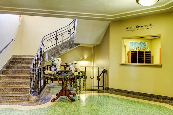 Image of Heisinger Bluffs Healthcare Western Campus (7)