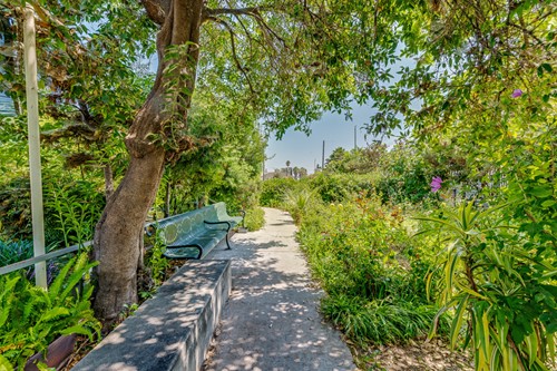 Image of Sakura Gardens of Los Angeles (3)