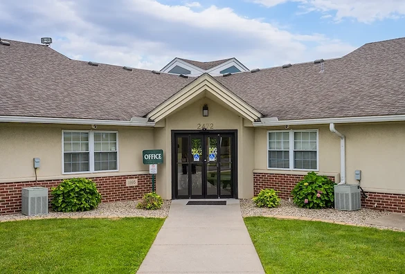 Image of Luther Hills (2)