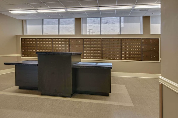 Image of Lakeview Tower (2)