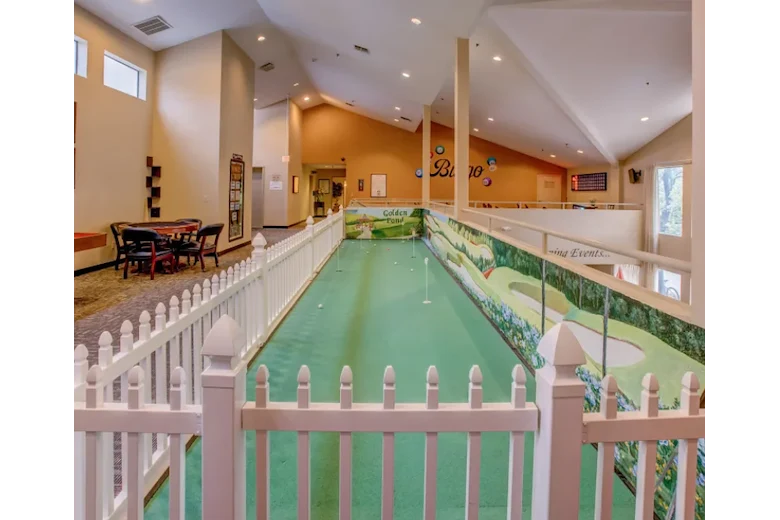Image of Golden Pond Retirement Community (9)