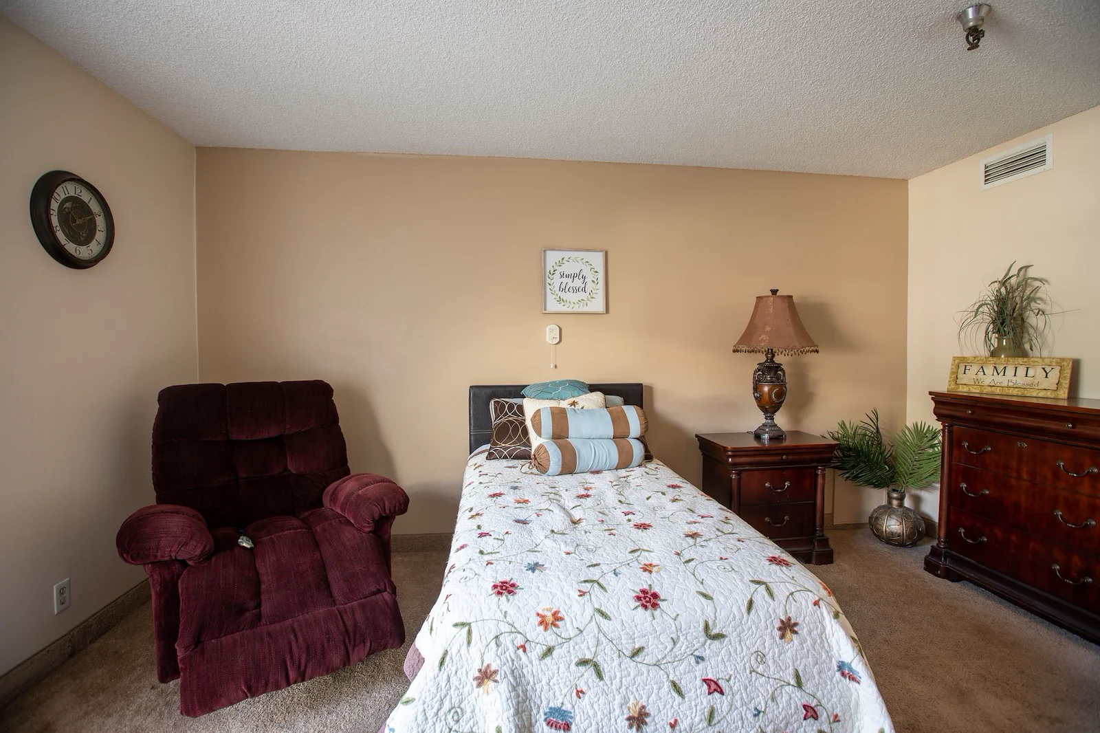 Image of Whittier Glen Assisted Living (8)