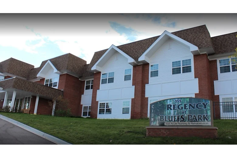 Image of Regency At Bluffs Park (1)