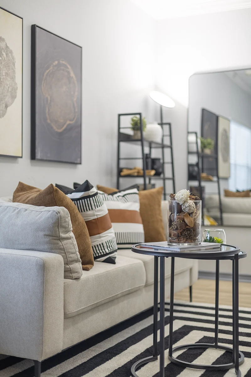 Image of Valor Hill Apartments (9)