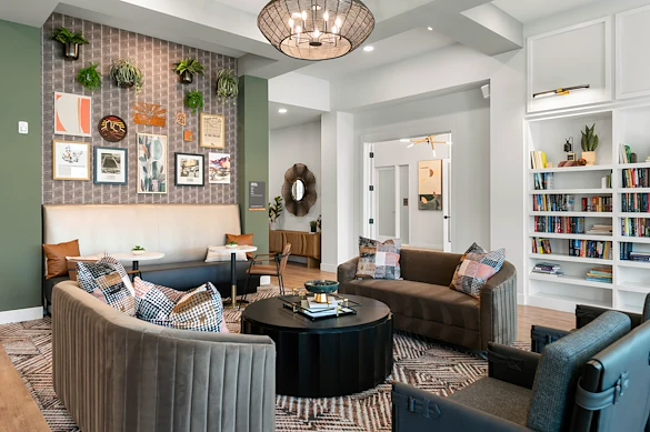 Image of Amberlin Arrowhead (5)