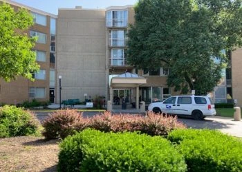 Image of Plaza l & ll Appartments (1)