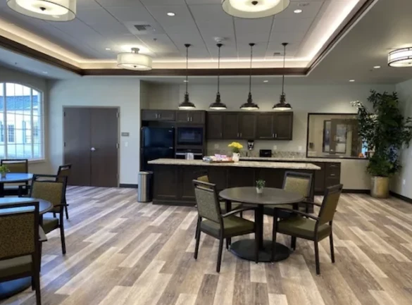 Fieldstone Memory Care of Bainbridge dining room