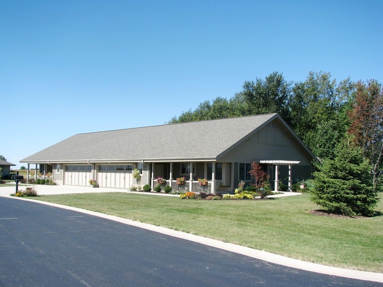 Image of Allure of Pinecrest Village Mt. Morris Independent Living (1)
