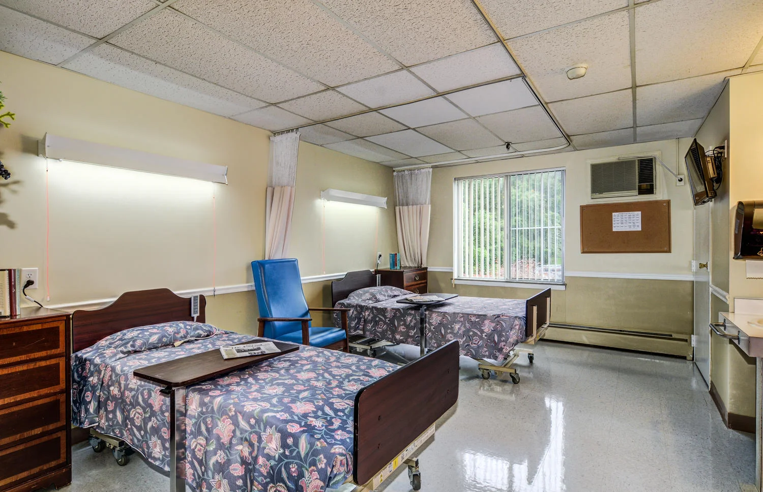 Image of Berkeley Springs Healthcare Center (5)