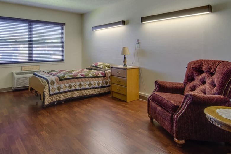 Image of Osage Nursing & Rehabilitation Center (8)