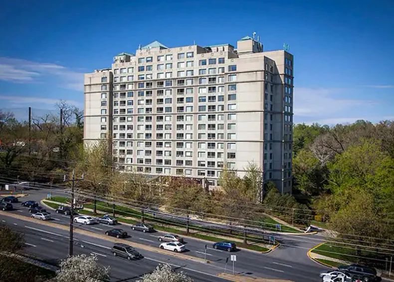 Image of Five Star Premier Residences of Chevy Chase (1)