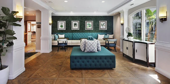 Image of The Village at Sherman Oaks (4)