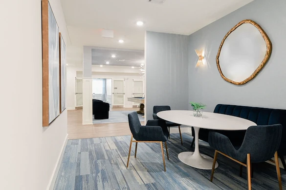 Image of Crown Court Apartments (9)