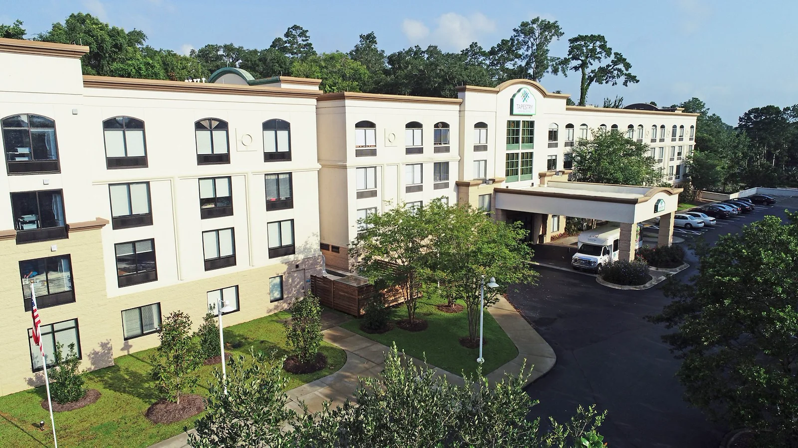 Image of Tapestry Senior Living Lakeshore (1)