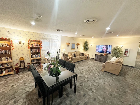 Image of HeatherWood Assisted Living and Memory Care (4)