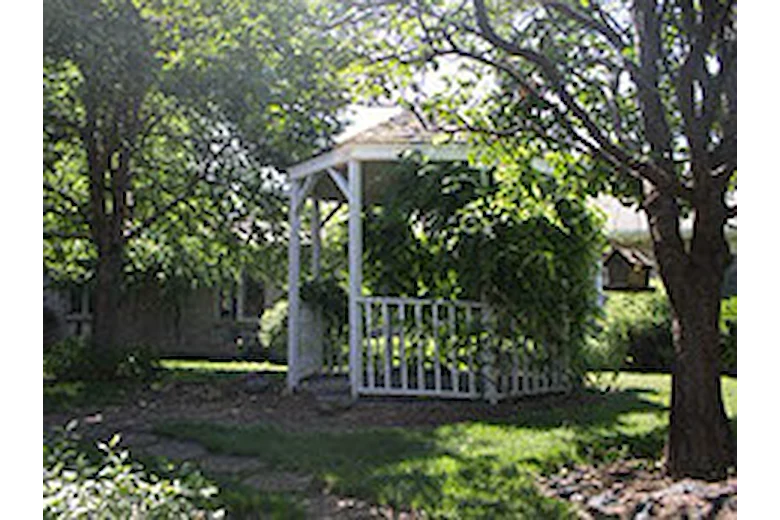 Image of Orchard Park (6)