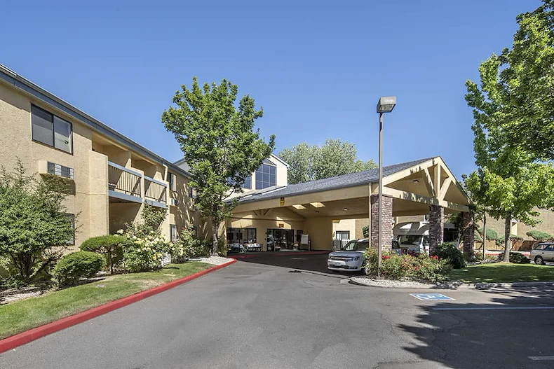 Image of Brookdale Sparks (1)