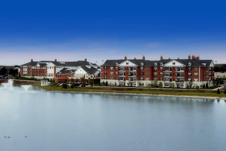 Image of Waltonwood Lakeside (1)