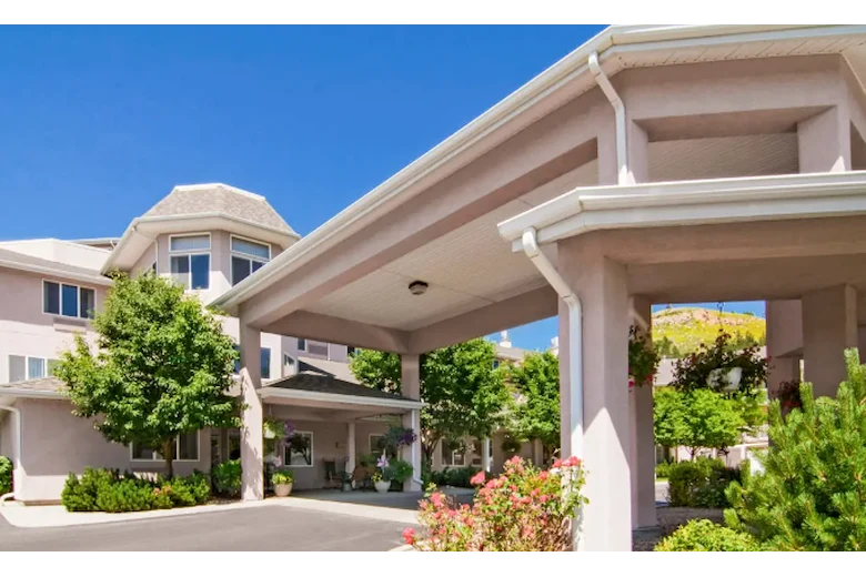 Image of Holiday Hills Estates (1)