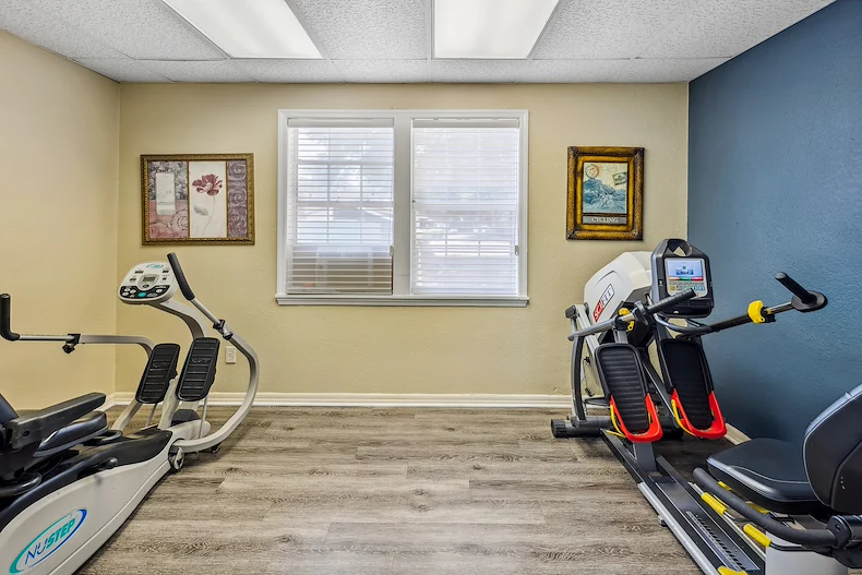 Image of Lake Ridge Village (6)