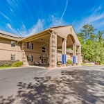 Image of Woodmont Senior Living (1)