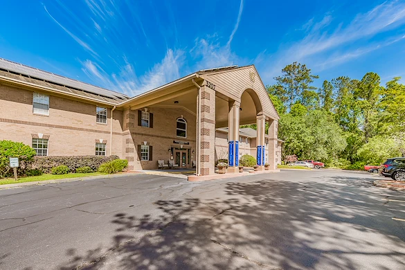 Image of Woodmont Senior Living (1)