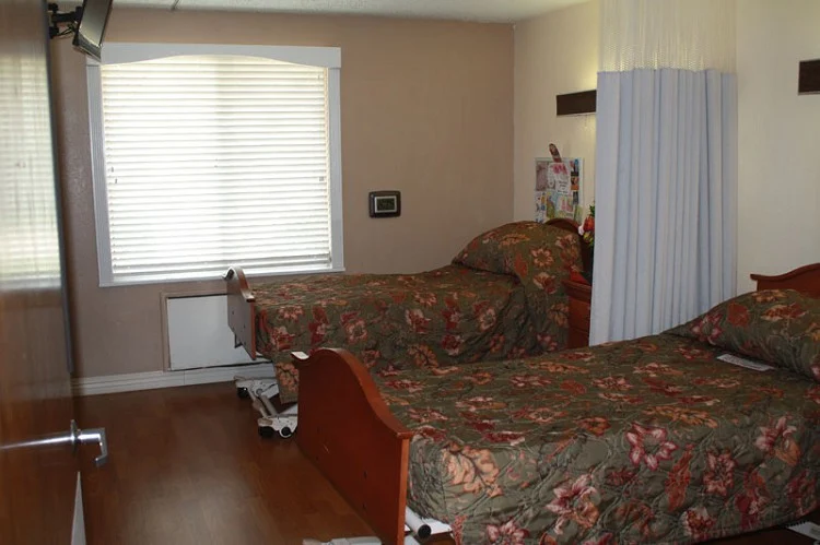 Image of Nhc Healthcare, Joplin (3)