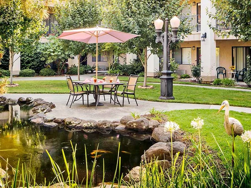 Image of Atria Carmichael Oaks (2)