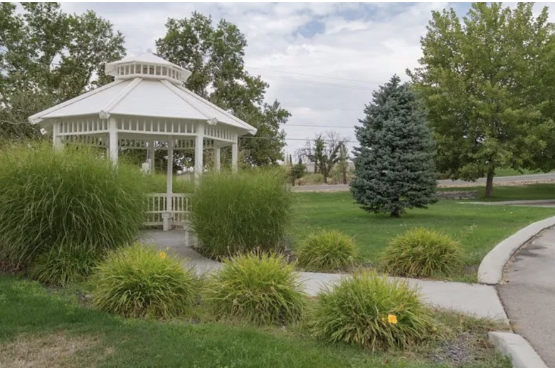 Image of Ashley Manor - Middleton (2)