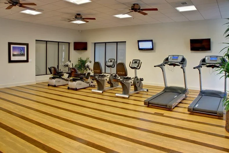 Image of The Village at Northridge (6)