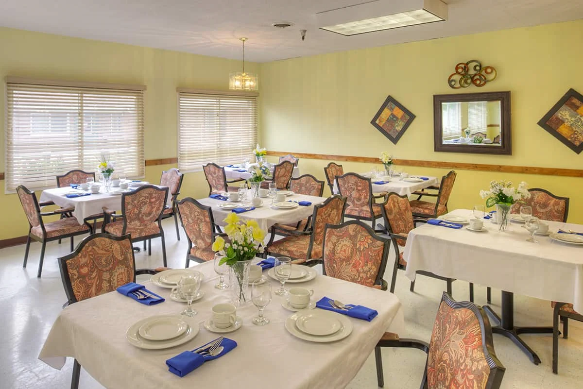 Image of Canfield Healthcare Center (2)