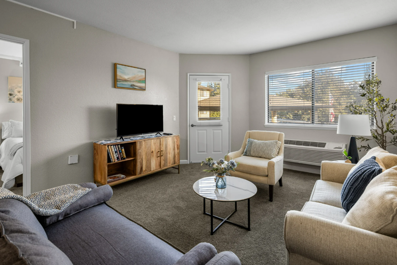 Image of Walnut Park Senior Living (8)
