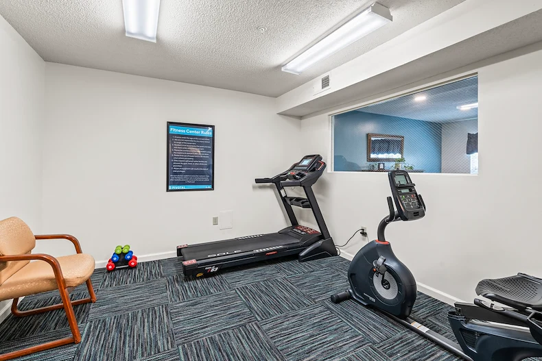 Image of Pheasant Run Senior (6)