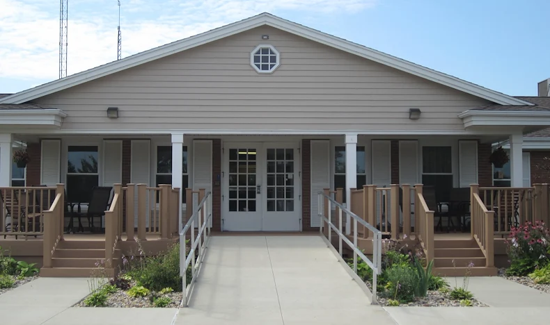 Image of Maple Manor Village Independent & Assisted Living Apts (1)