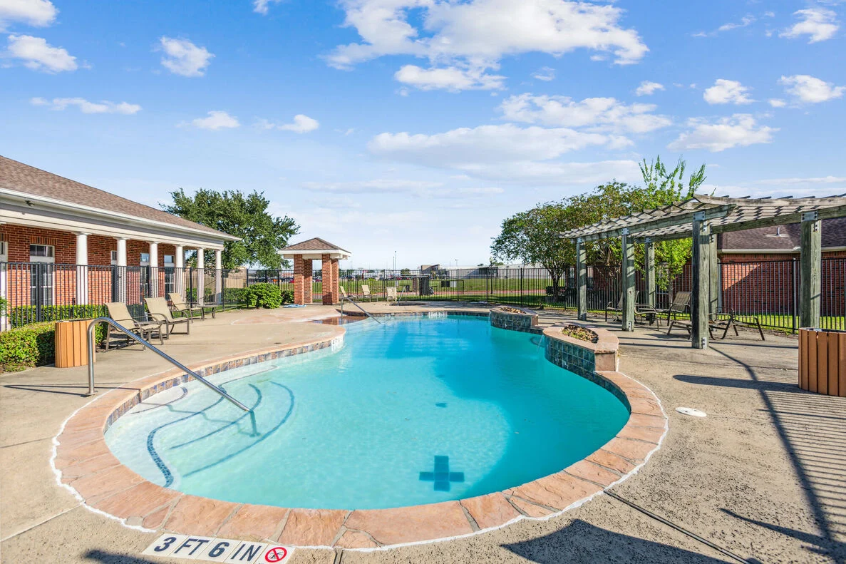 Image of Gateway Village (9)