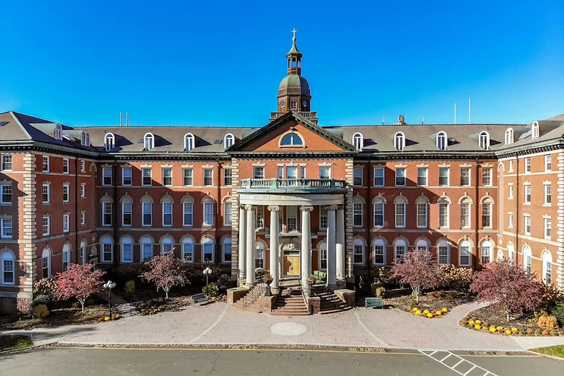 Image of AVIVA West Hartford (2)